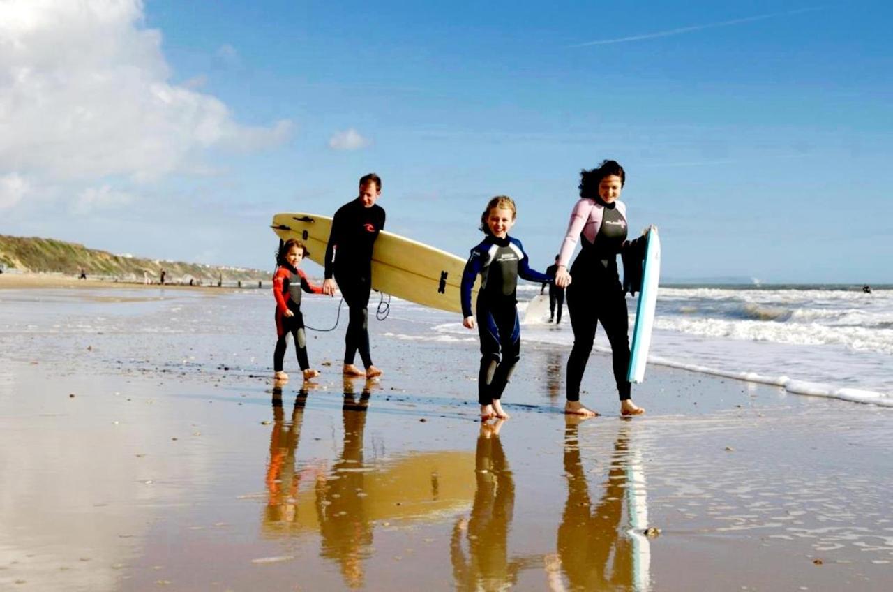 Bournecoast - Stylish Flat With Balcony - Sea Views - 10 Min Walk To Beach - Parking - Wifi - Fm8407 Bournemouth Buitenkant foto
